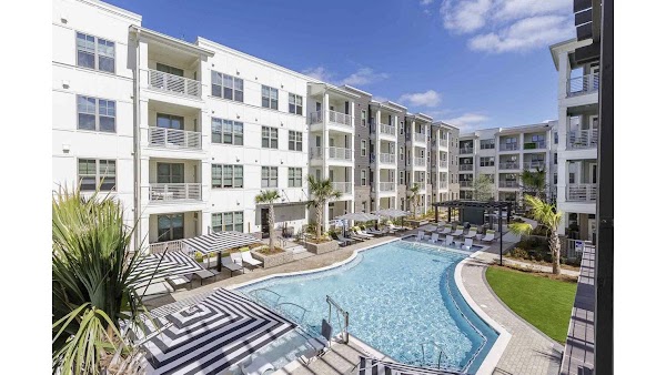 The Felicity on Perry apartments in Savannah GA
