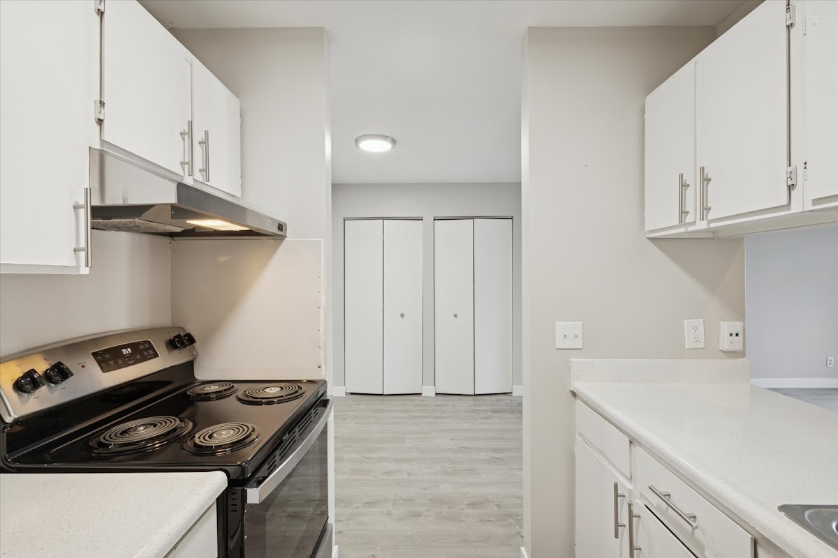 Parchment Point Townhomes & Apartments apartments in Kalamazoo MI