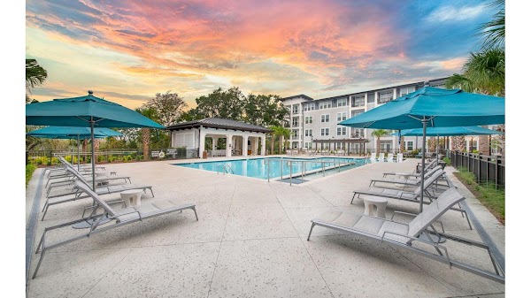 Overture Daniel Island apartments in Mount Pleasant, SC