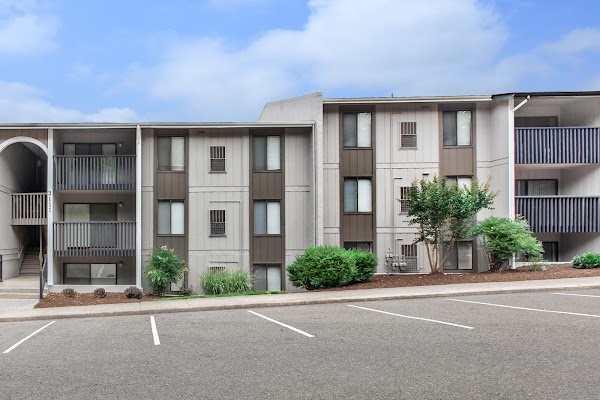 Honeywood Apartment Homes apartments in Roanoke VA
