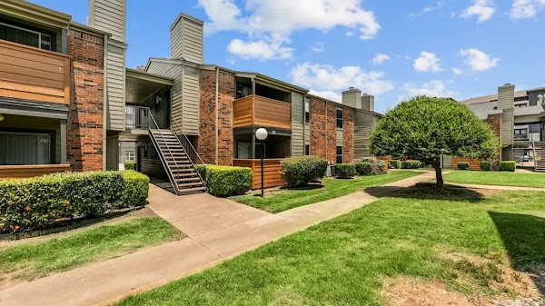 The Hills at Ironhorse apartments in North Richland Hills TX