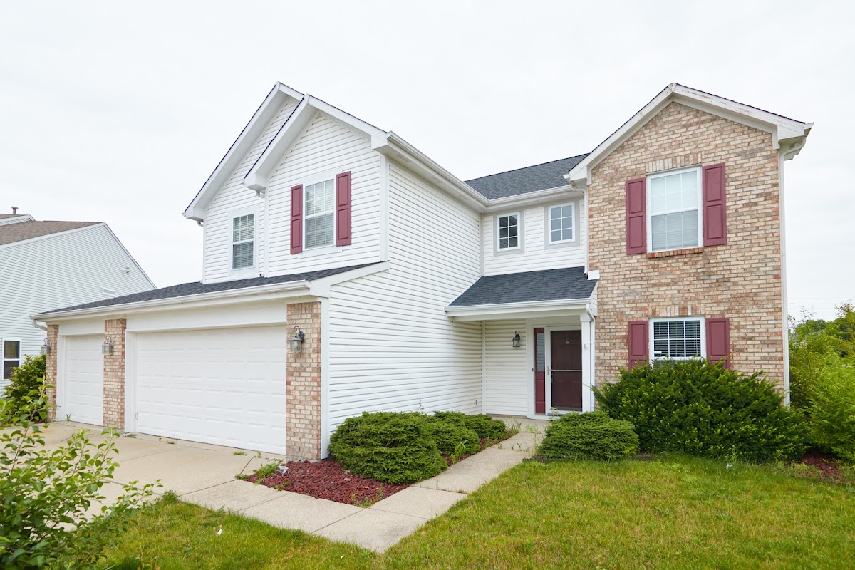 Red Door Property Management apartments in Carmel, IN