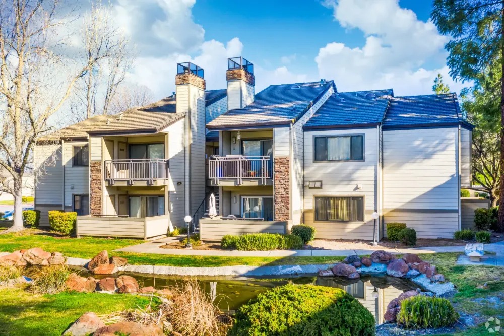 Twin Creeks apartments in Antioch CA