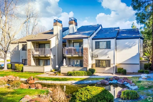 Twin Creeks apartments in Antioch CA