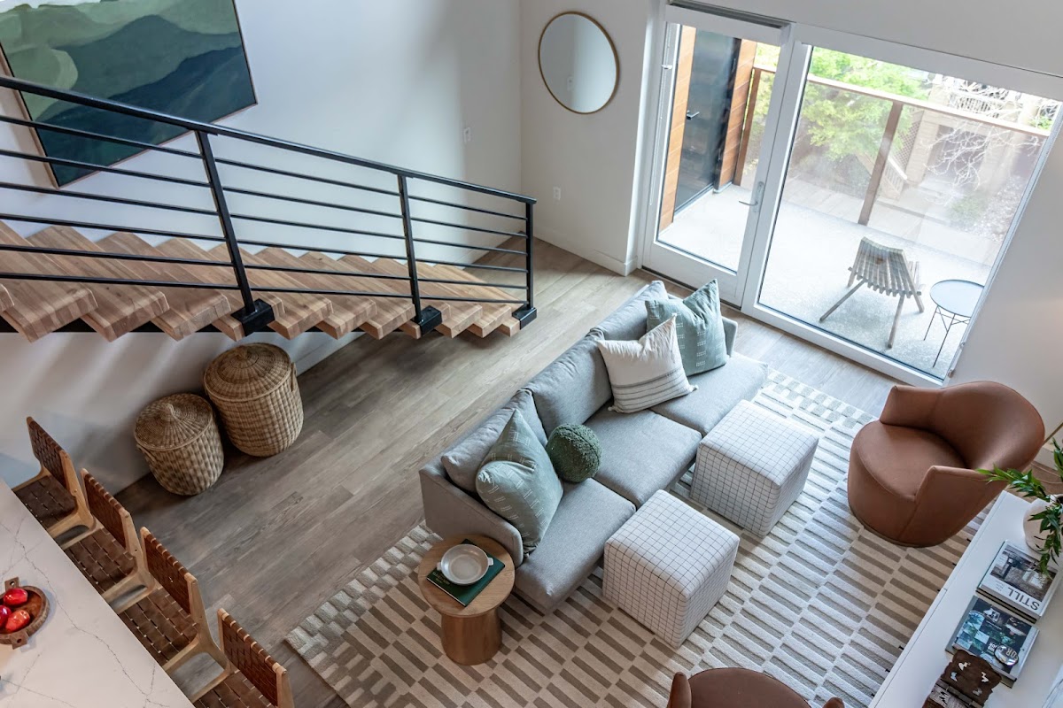 LUELLA apartments in Sacramento, CA