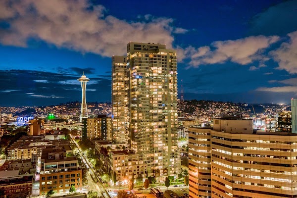The Martin Apartments apartments in Seattle, WA