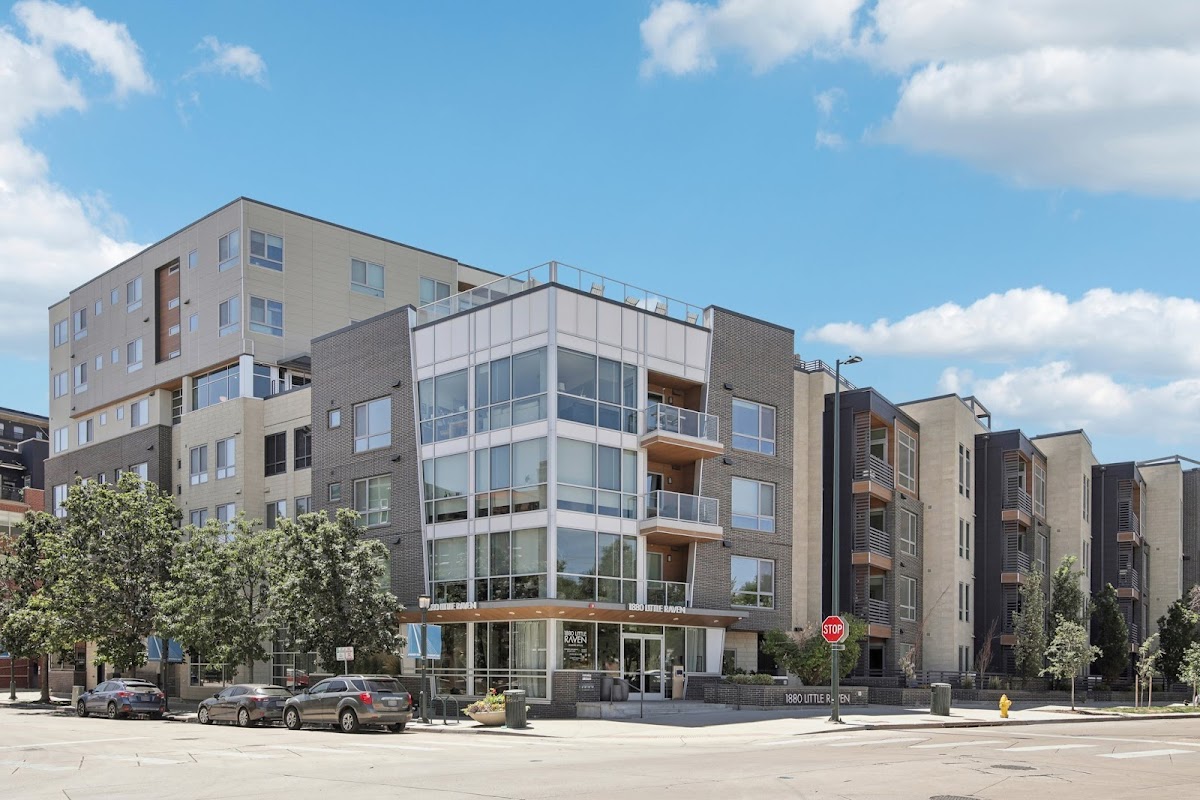 1880 Little Raven apartments in Denver CO