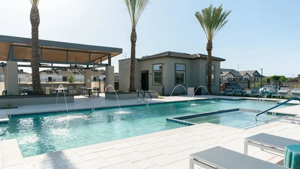 Avilla Broadway apartments in Avondale, AZ
