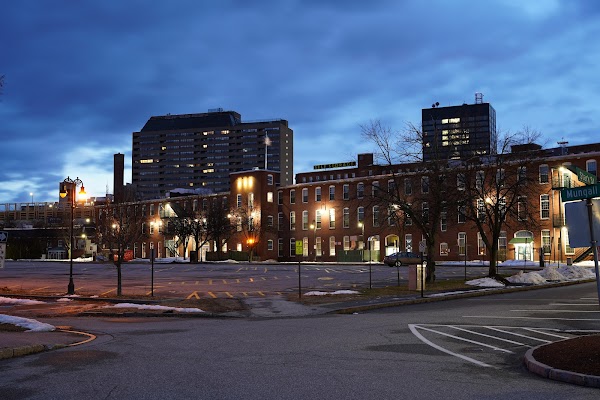 Wall Street Tower apartments in Manchester NH