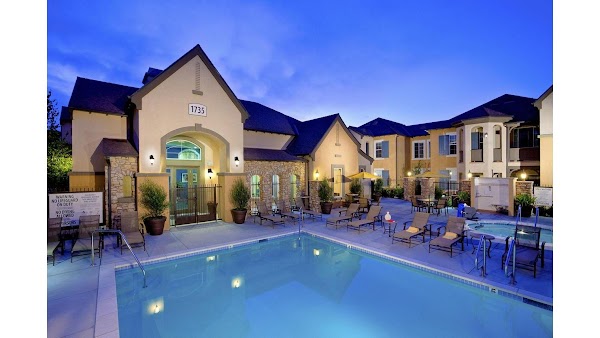 St. Claire Apartment Homes apartments in Santa Maria CA