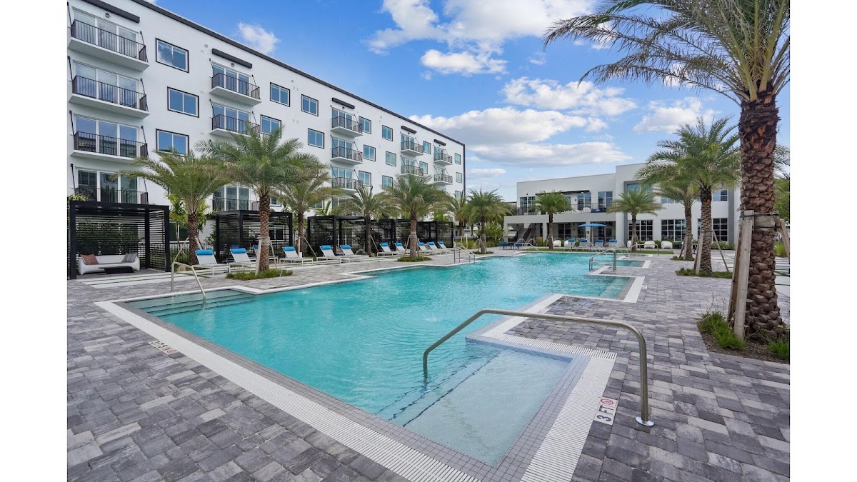 Mira Delray apartments in Delray Beach FL