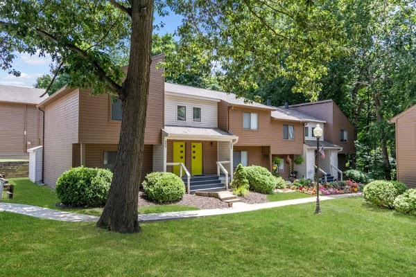 The Preserve on Allisonville Townhomes apartments in Fishers, IN