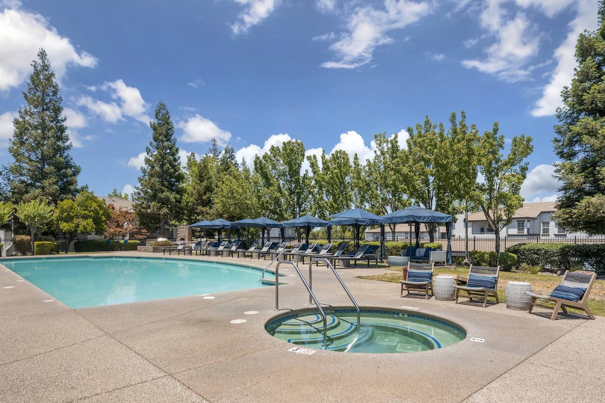 Ascent at the Galleria Apartment Homes apartments in Roseville CA