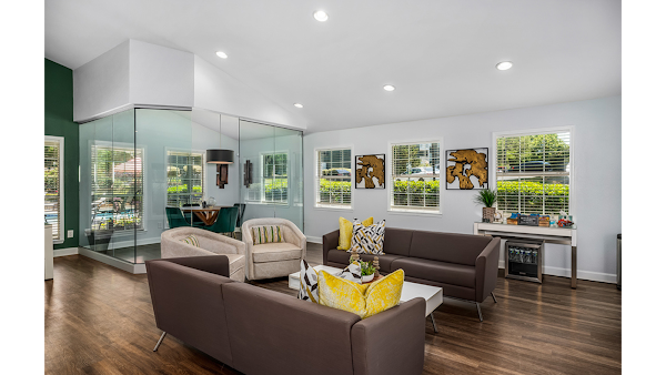 The Halston apartments in Hoover, AL