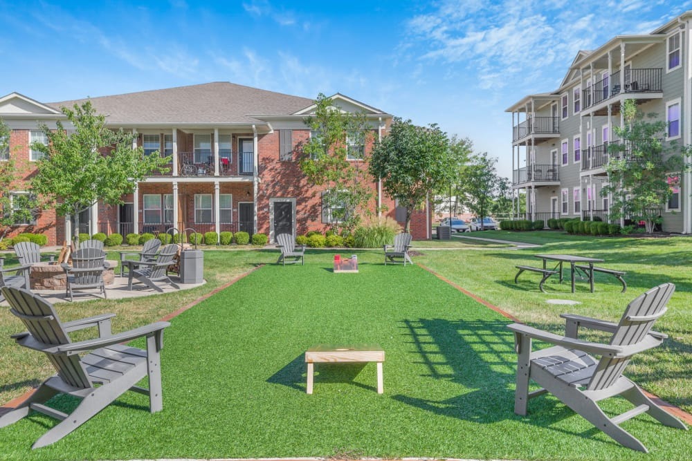 Traditions at Mid Rivers apartments in O Fallon, MO