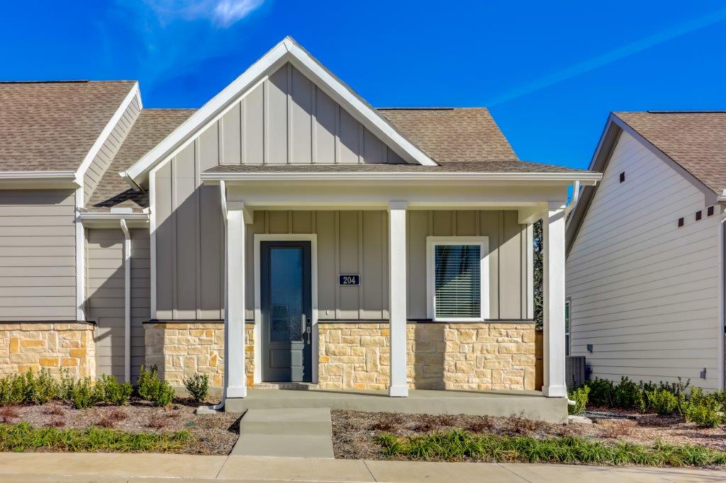 Mission Town Square apartments in North Richland Hills TX