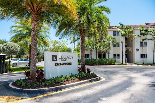 Legacy at Davie apartments in Pembroke Pines FL