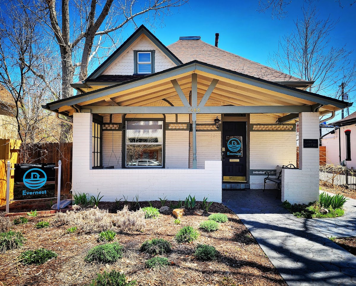 Evernest Property Management Denver apartments in Centennial, CO