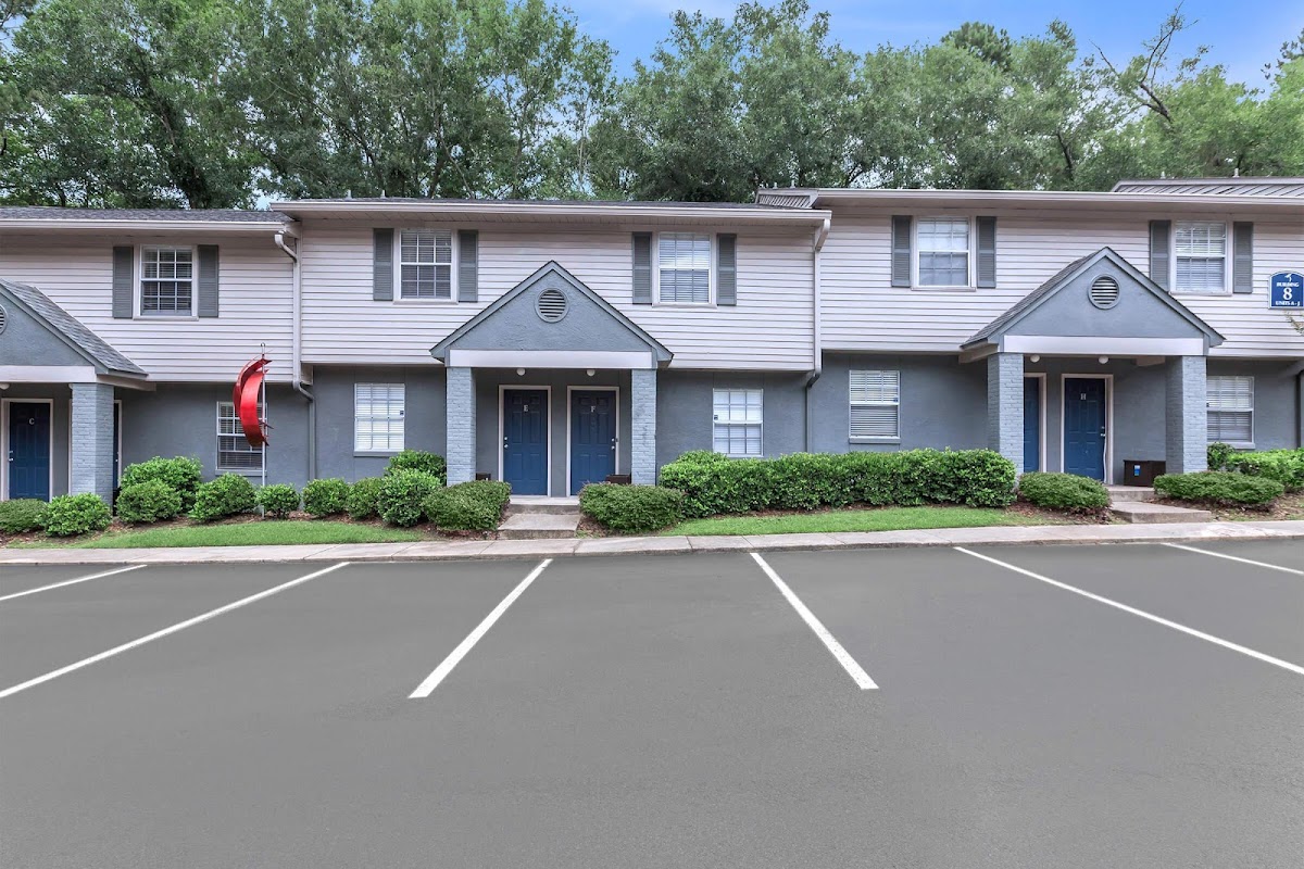Townhomes at 770 apartments in Tallahassee FL