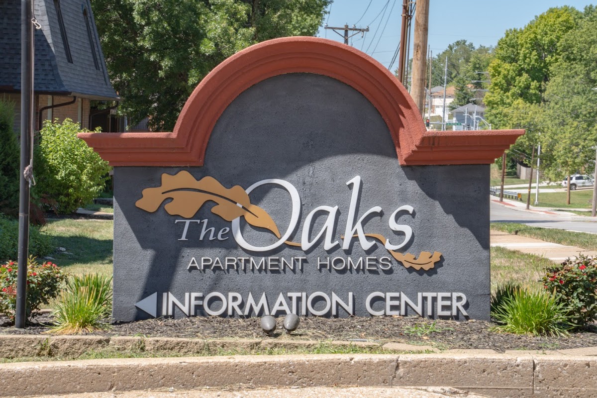 The Oaks Apartments apartments in Lee S Summit MO