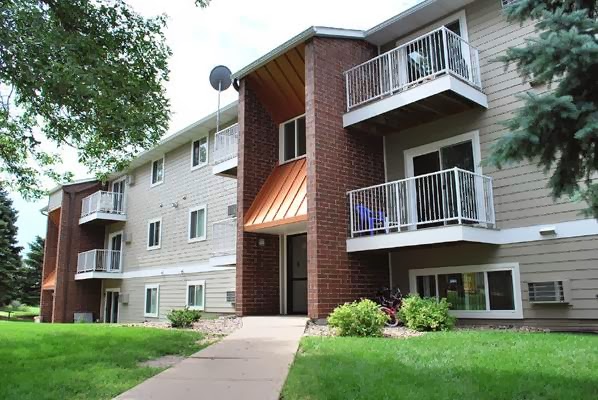Springbrook Estates apartments in Sioux Falls, SD