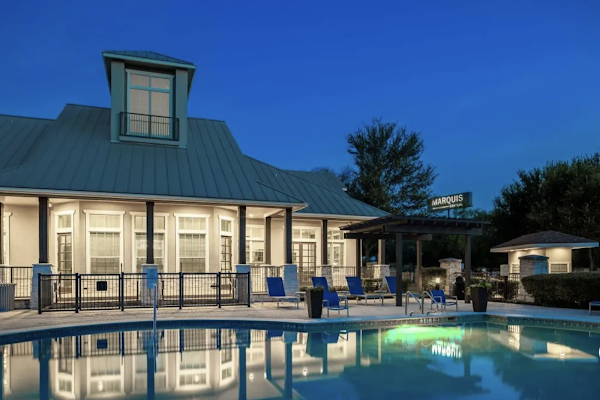 Marquis Bandera apartments in San Antonio TX