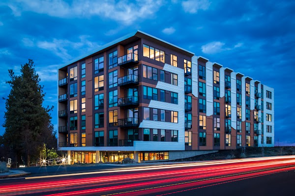 Strata apartments in Bend, OR