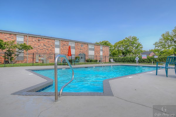 The Parks on Village apartments in Shreveport LA