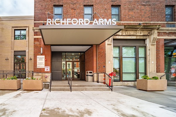 Richford Arms Apartments apartments in Erie PA