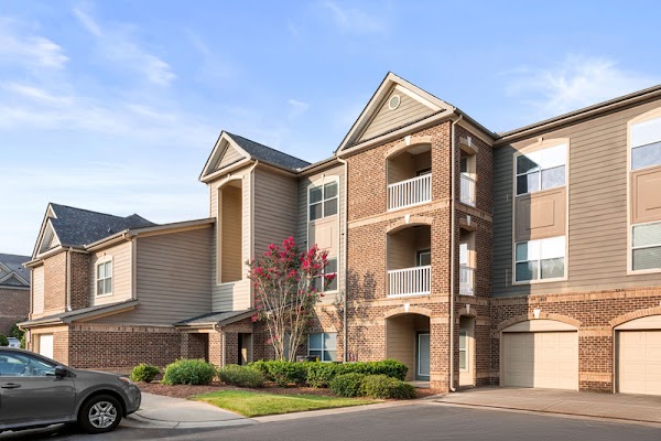ARIUM at Perimeter Park apartments in Morrisville NC