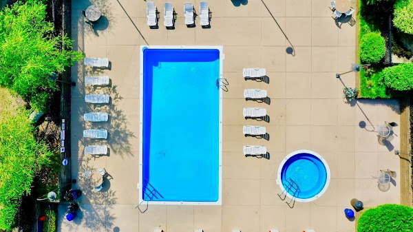 The Bronco Club apartments in Kalamazoo MI
