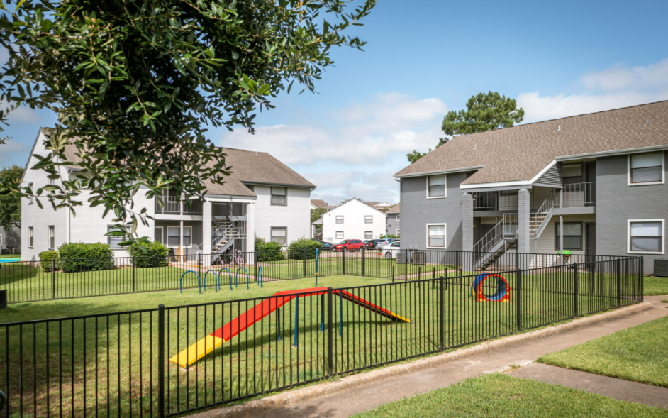 The Grove at Southwood apartments in College Station TX