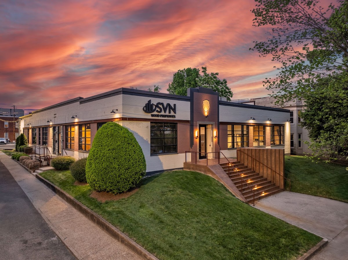 SVN | Wood Properties apartments in Knoxville TN