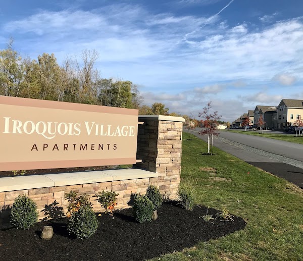 Iroquois Village apartments in Schenectady NY
