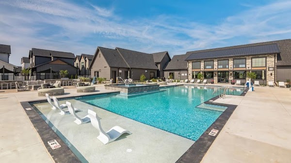 Slate at Fishers District apartments in Fishers, IN