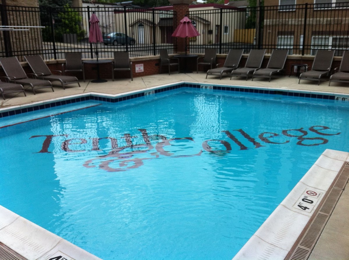 Cedarview Management apartments in Bloomington, IN
