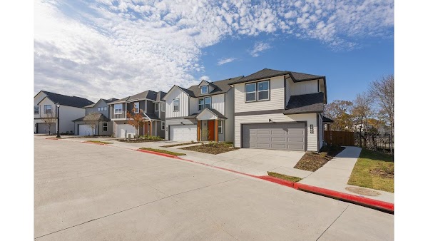 Arista McKinney apartments in Mckinney TX