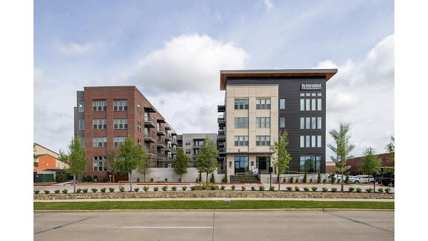 International at Valley Ranch apartments in Carrollton TX