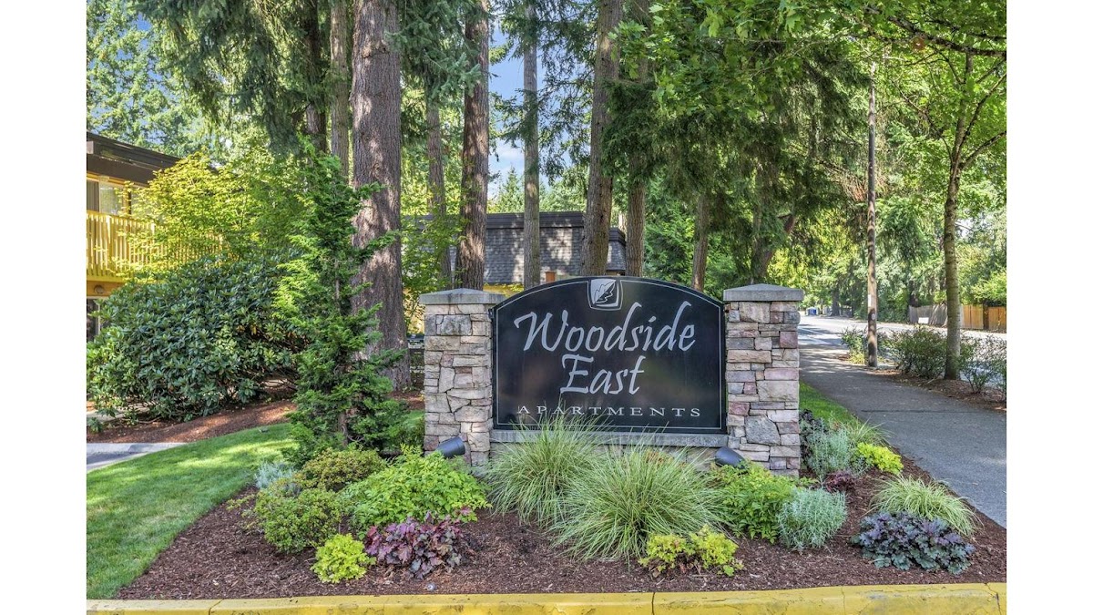 Woodside East Apartments apartments in Bellevue WA