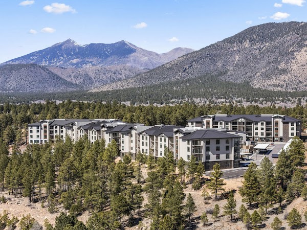 Elkwood apartments in Flagstaff, AZ
