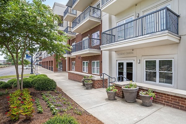 The Heights Apartments apartments in Montgomery, AL