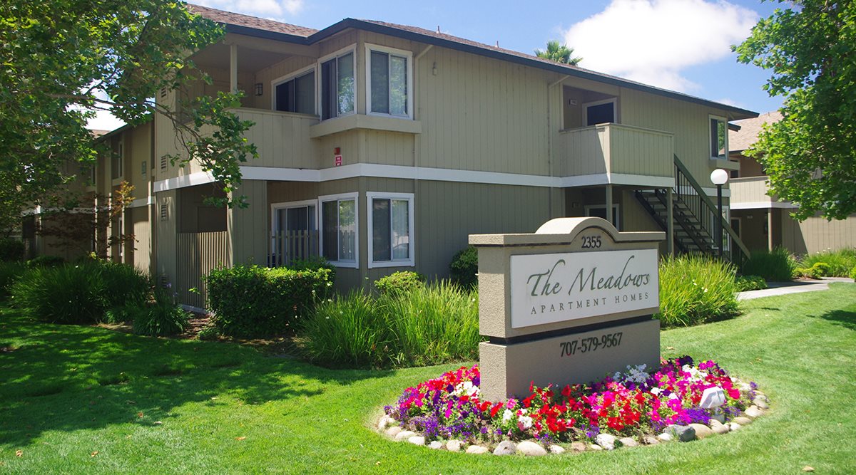 The Meadows apartments in Santa Rosa CA