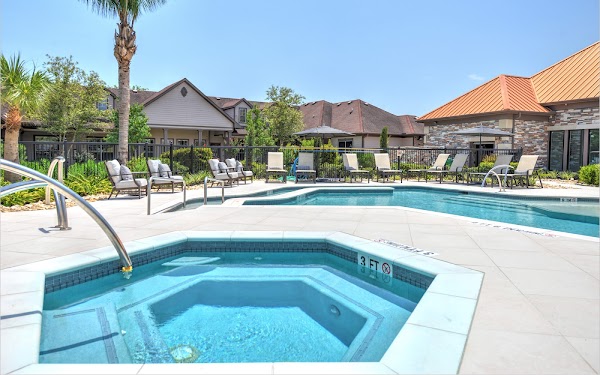 Attiva Pearland apartments in Pearland TX