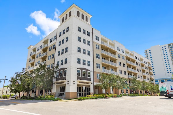 Evernia Place apartments in West Palm Beach FL