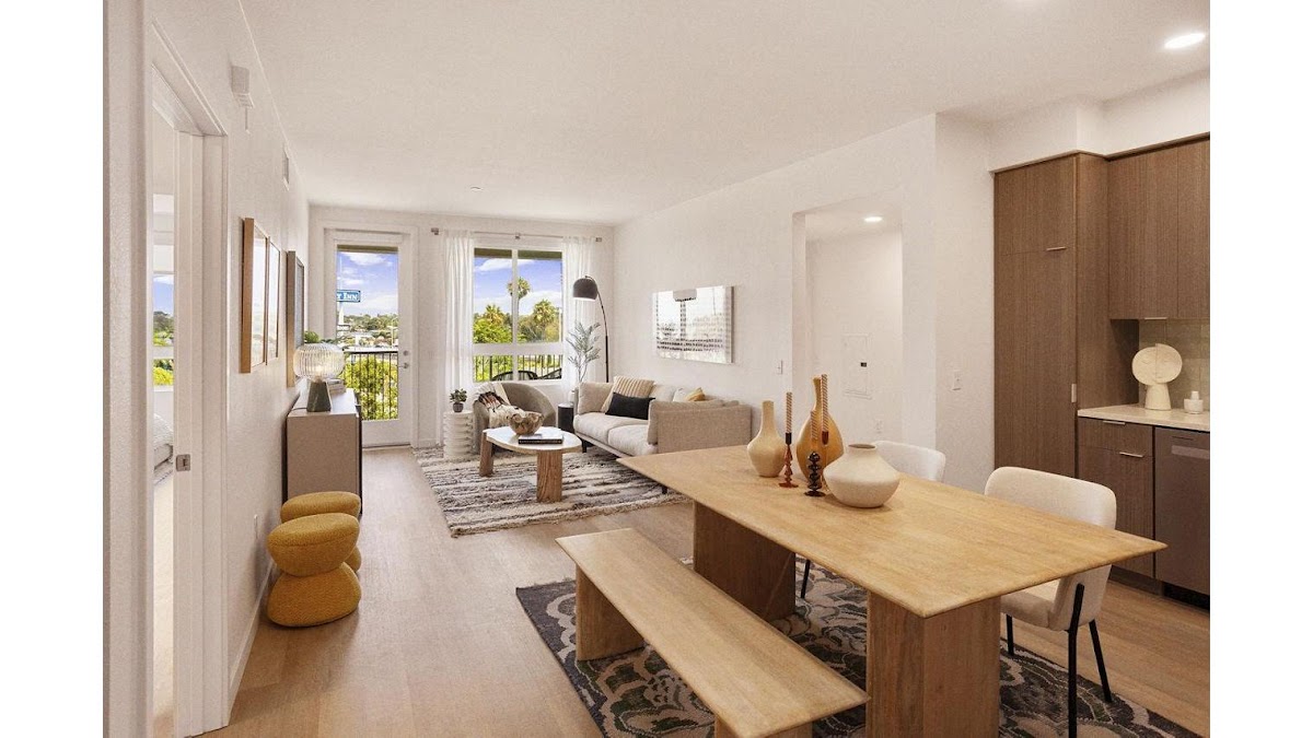Alta O'side apartments in Oceanside CA