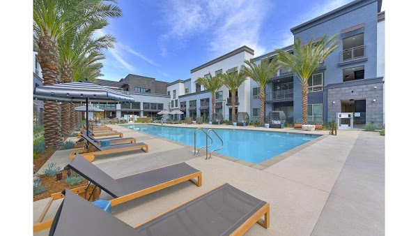 Persea apartments in Vista CA