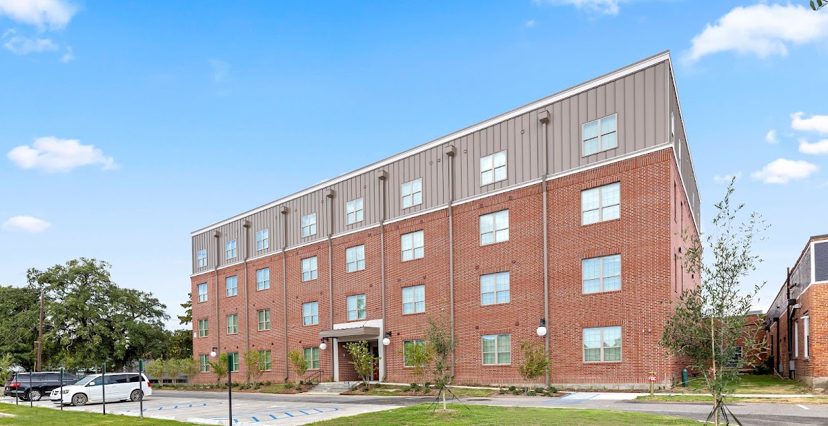 The Monroe Downtown Apartments apartments in Lafayette LA