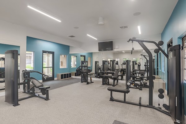 Bella Terra apartments in Vista CA