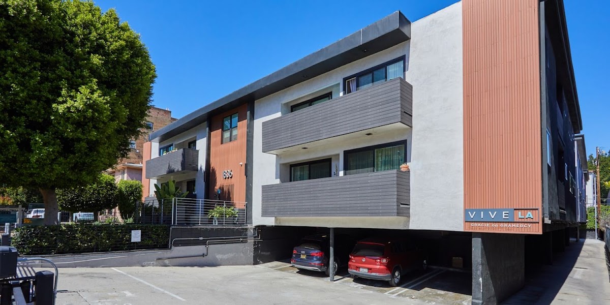 Gracie on Gramercy Apartments apartments in Glendale CA