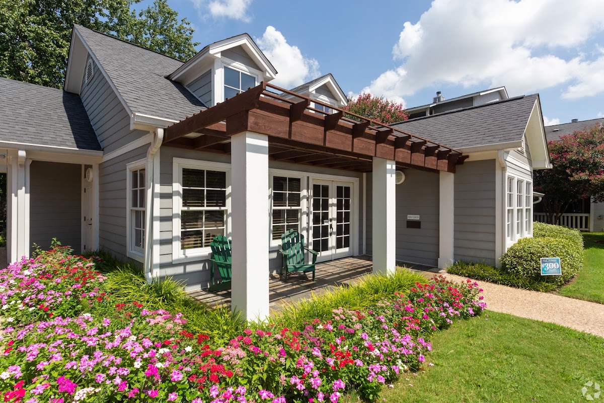 Pier Landing apartments in Shreveport LA